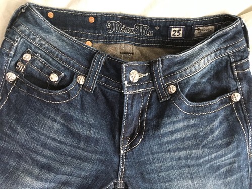 Miss Me 25 Boot Rhinestone Sequin Flower Jeans Denim L31.5 Waistband 28 Altered - Picture 2 of 11