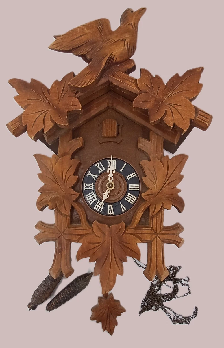 Ancienne Pendule Coucou En Bois – Pour Pièces Ou Restauration – Style Traditionnel