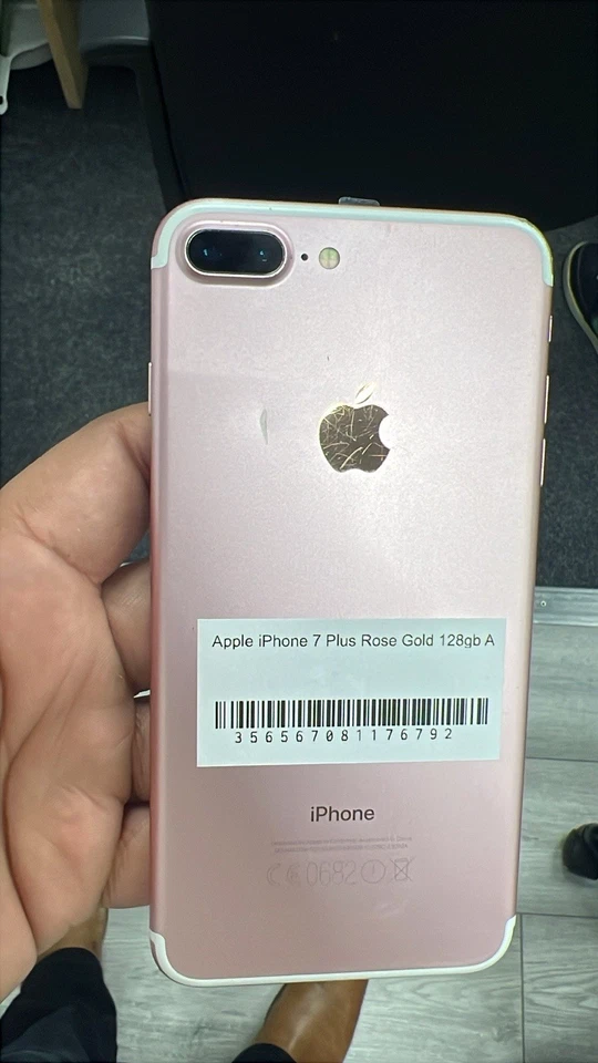 Apple iPhone 7 Plus · 128GB, photo 1 of 2