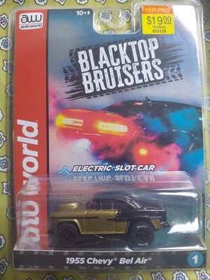 Auto World Electric Slot Car Blacktop Bruisers 1955 Chevy Bel Air Gold And Black