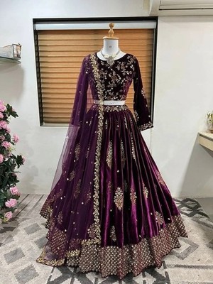 Luxury Indian Saree Wedding Gowns Exquisite Purple Two Piece Beaded Applique