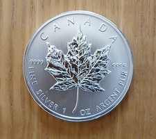 Silver 1oz Canadian Maple Leaf 2011  Five Dollars Bullion Coin .9999 silver 110.94 per troy oz