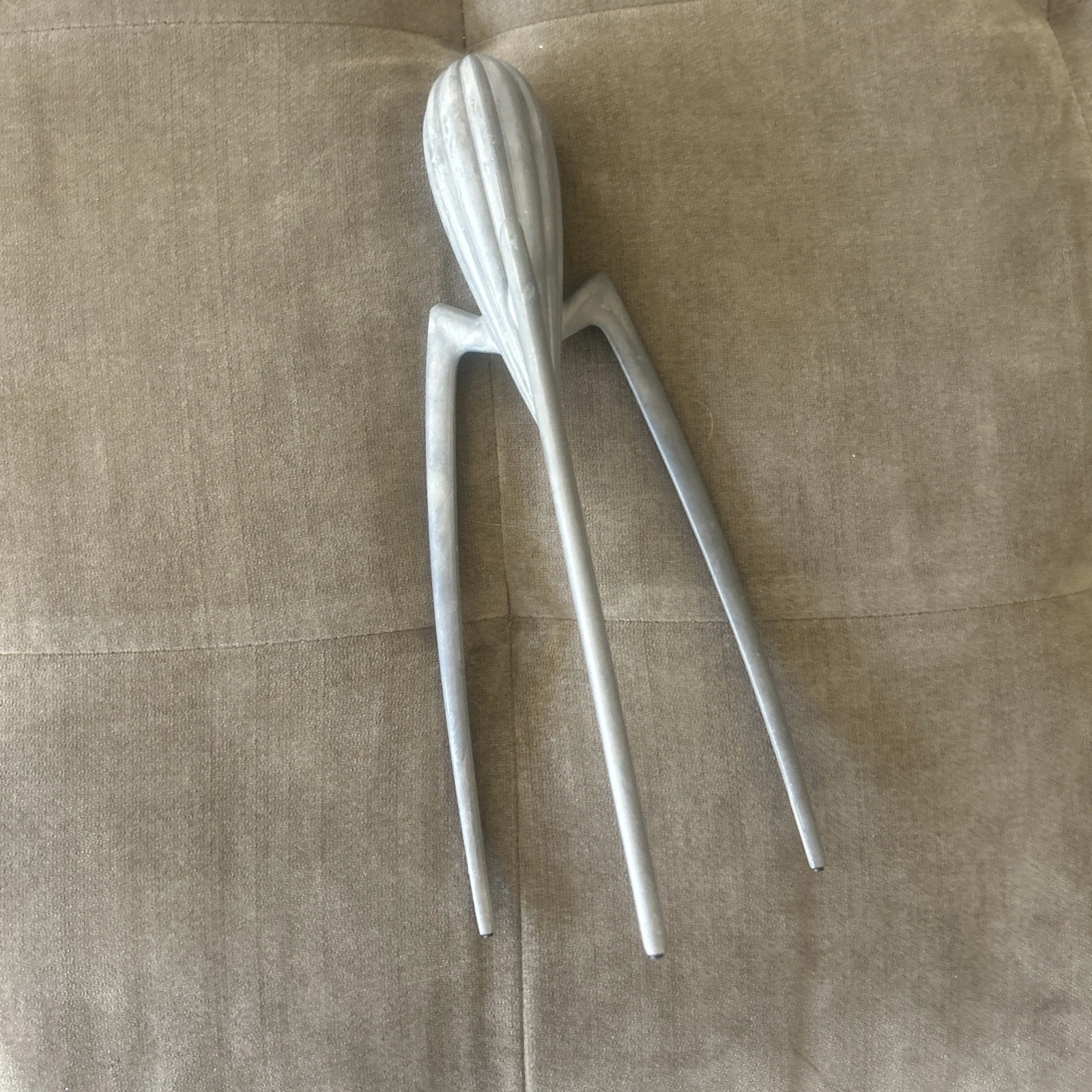 Alessi PSJS Aluminium Casting Juicy Salif Lemon Citrus Squeezer, Silver Patina
Opens in a new window