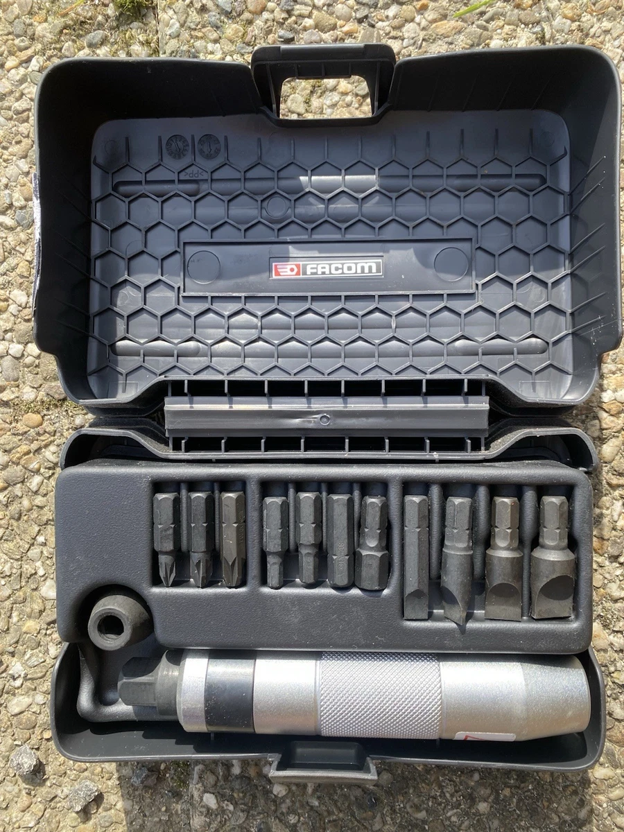 COFFRET DE TOURNEVIS A FRAPPER 6PIECES