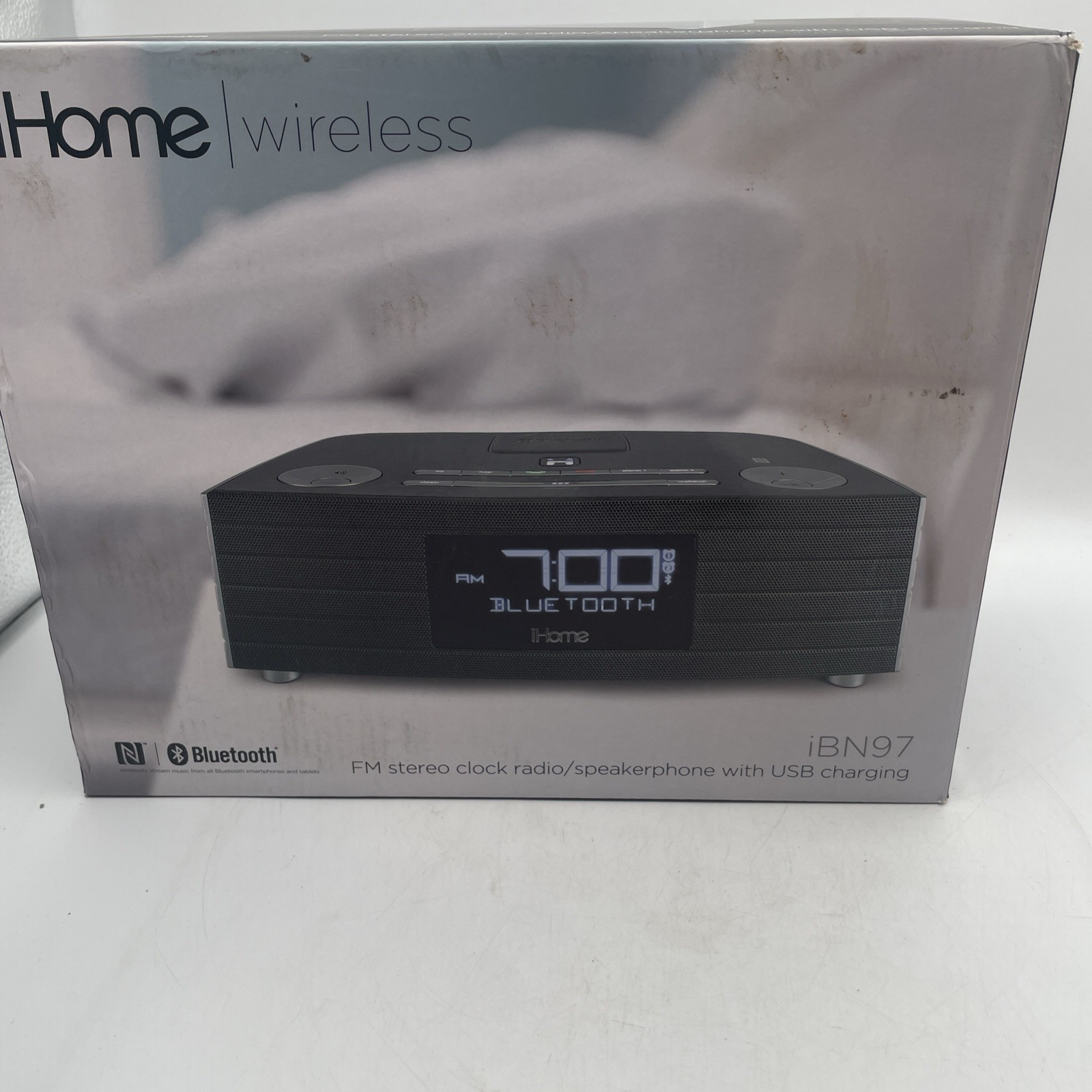i Home Wireless FM Stereo Clock Radio photo
