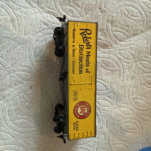 Micro-Trains Line (MTL) Robert’s Meats Billboard Reefer - Escala RAOX 1005 HO | Condition: Used