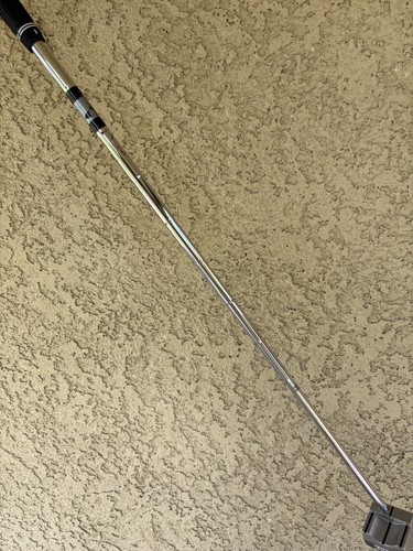 NEVER COMPROMISE "STUBBY" 35" PUTTER - TT NEVER COMPROMISE STEEL SHAFT -NEW GRIP - Picture 4 of 5