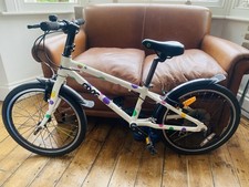 FROG BIKE Unisex Kids Spot 22 Hybrid Bike Light Age 5-8 Excellent Condition