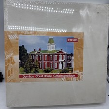 Heljan Con-Cor HO Court House Square Series Drug Store Building Model Kit # 911