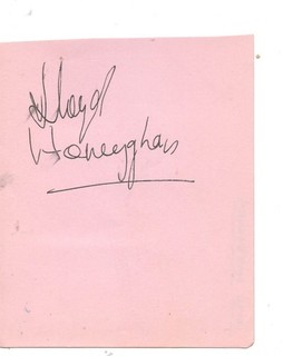 Lloyd HONEYGHAN Undisputed Welterweight Boxing Champion 1986 7 Signed Page
