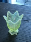 Fenton art glass Leaf Yellow Green Glass Votive holder Glossy Finish Leaf-Shaped
