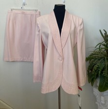 NWT John Meyer Women  s Pink Embroidered Beaded 2 Piece Skirt Suit Size 16, 240