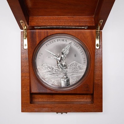 2003 Mexico 1 Kilo Silver Libertad .999 Rare Low Mintage w/ Box & COA