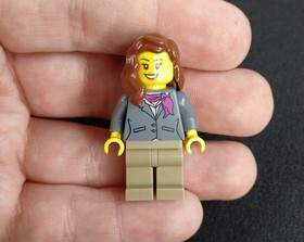 Lego City Flatbed Truck Passenger Minifigure cty0370 from 60017