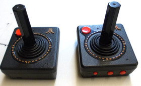 ATARI 2600 FLASHBACK 6 CONSOLE - 2 WIRELESS JOYSTICKS 100 BUILT IN GAMES TESTED!