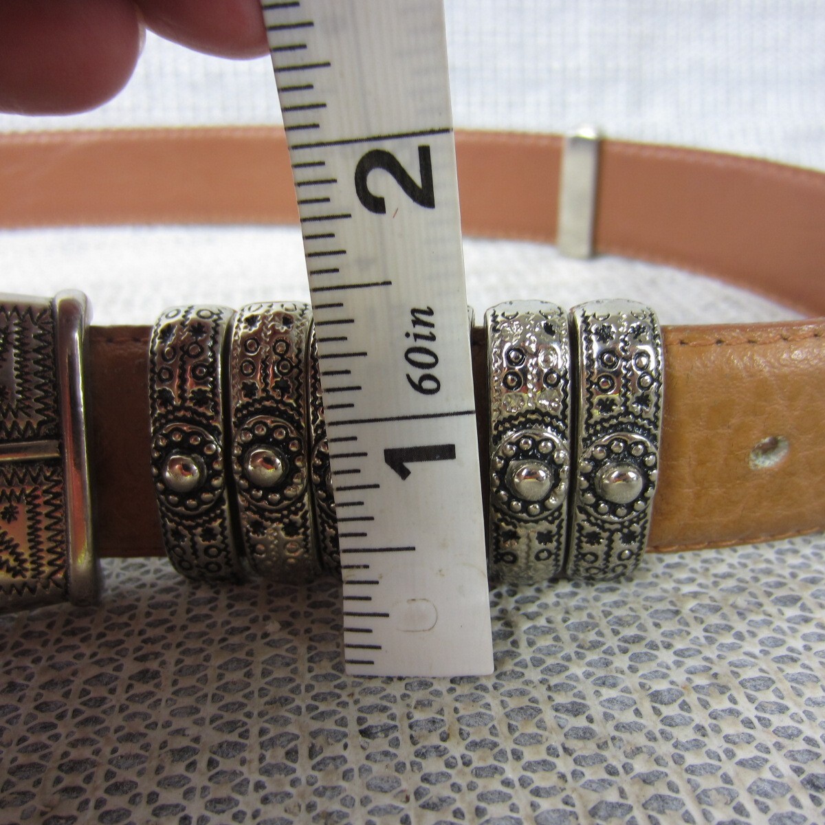 Courtenay Belt Womens Medium Brown Genuine Leather Medallion 