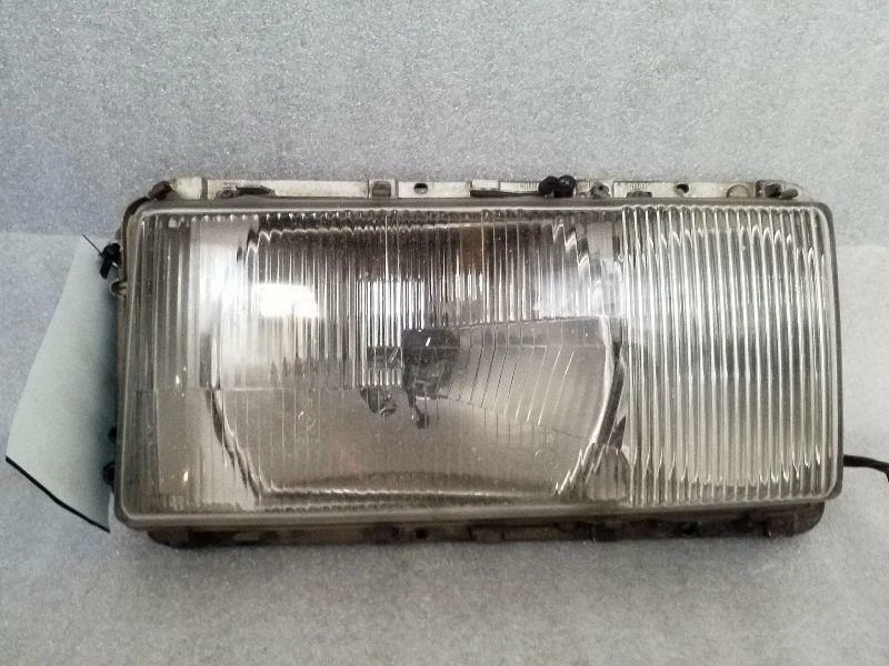 78 79 80 Conjunto Faro Izquierdo Mercedes-Benz MERCEDES 300D Foto 2 de 4