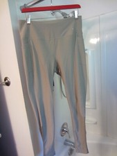 NWOT women's active wear leggings Mondetta Size L beige color