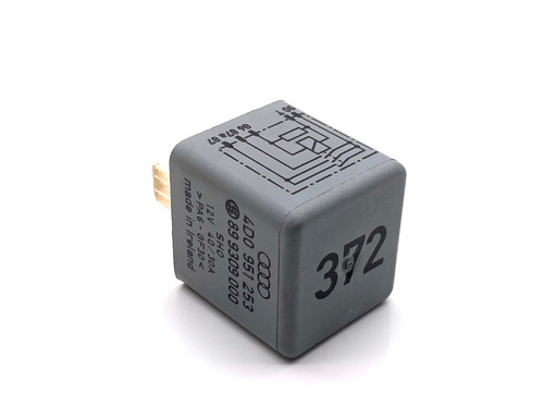 Relais Kraftstoffpumpe Nr. 372 4D0951253 Volkswagen Audi