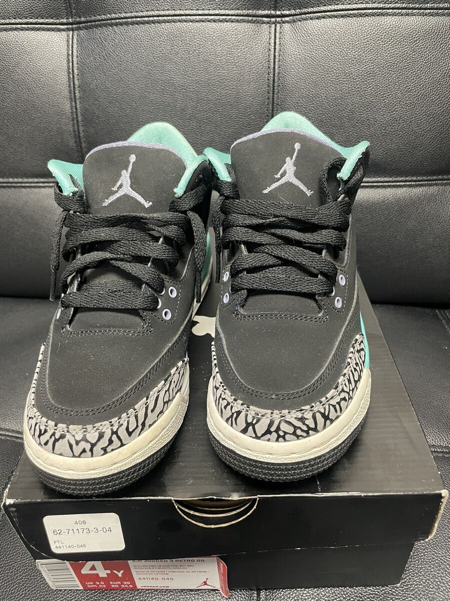 Nike Air Jordan 3 Retro GG 2014 Size 4Y 441140-045 Black Nike Air Jordan 3 Retro GG 2014 Size 4Y 441140-045 Black