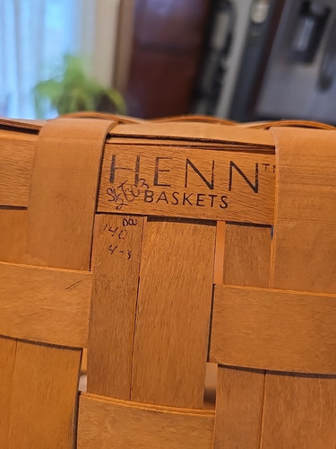 2003 Gerald Henn Square Splint Basket with Swivel Handle Copper Grommets 9 Inch - Picture 4 of 6