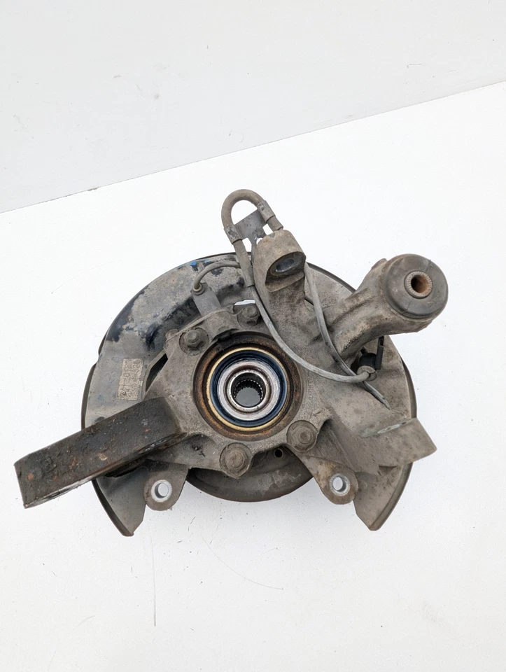 Lexus RX300 2000-2003 AWD nudillo de conductor trasero OEM Foto 3 de 4