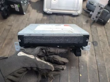 Audio Equipment Radio CD Player Fits 17-20 F-PACE 1890413