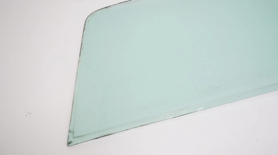 Ford Thunderbird 1964-1966 ventana trasera/vidrio trasero, fabricante de equipos originales Carlite. Foto 2 de 4