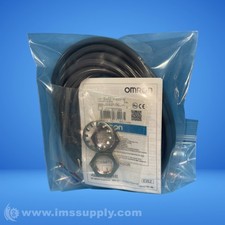 Omron Corporation E2EZ-X4D1-N Proximity Sensor 1011