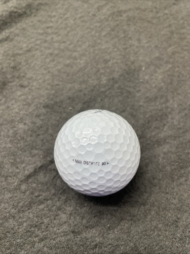 RARE Logo Golf Ball MAXFLI MD 2 TIDEWATER GOLF CLUB - Picture 3 of 4