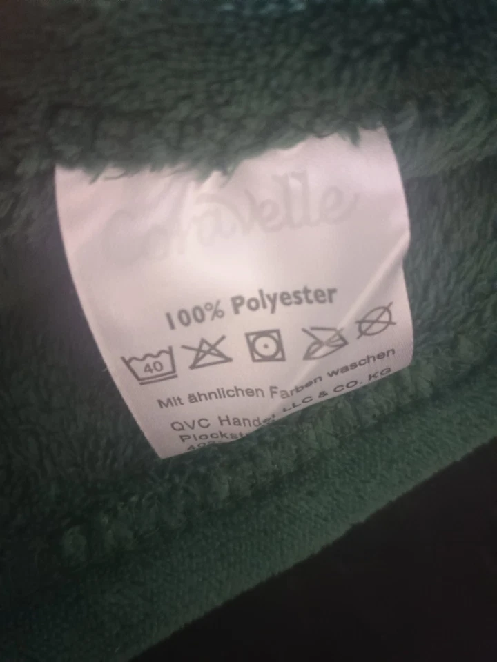 Flauschige leichte QVC CORAVELLE Heimdecke, Mikrofaser, ca. 150 x 180cm, grün - Bild 4 von 4