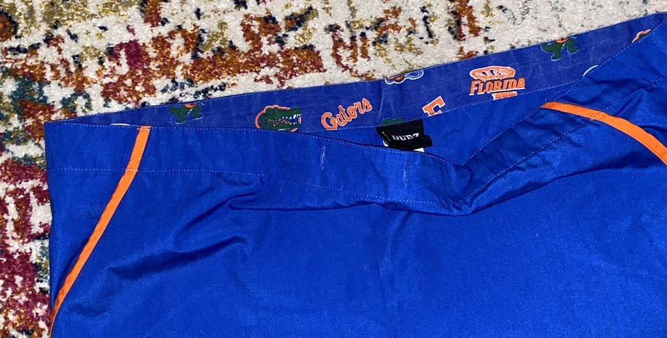 Scrub Dudz Florida Gators Nurses Uniform Scrub Royal Blue Bottoms Size Medium - Image 2 of 4