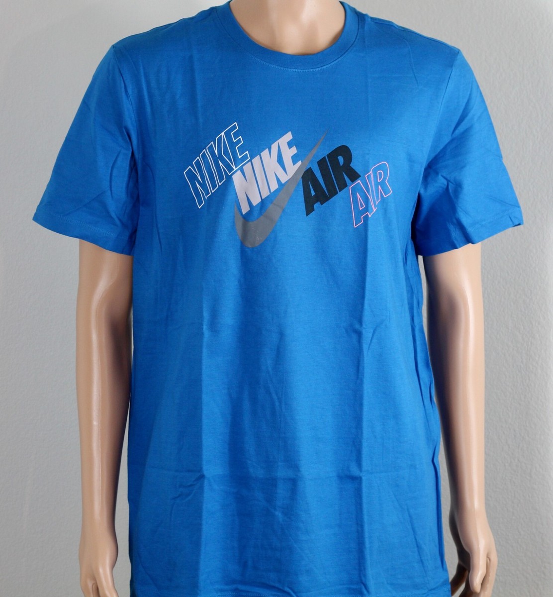 nike hoodie logo middle