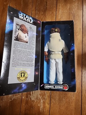 New 1997 Kenner Star Wars Collector Series Admiral Ackbar Action