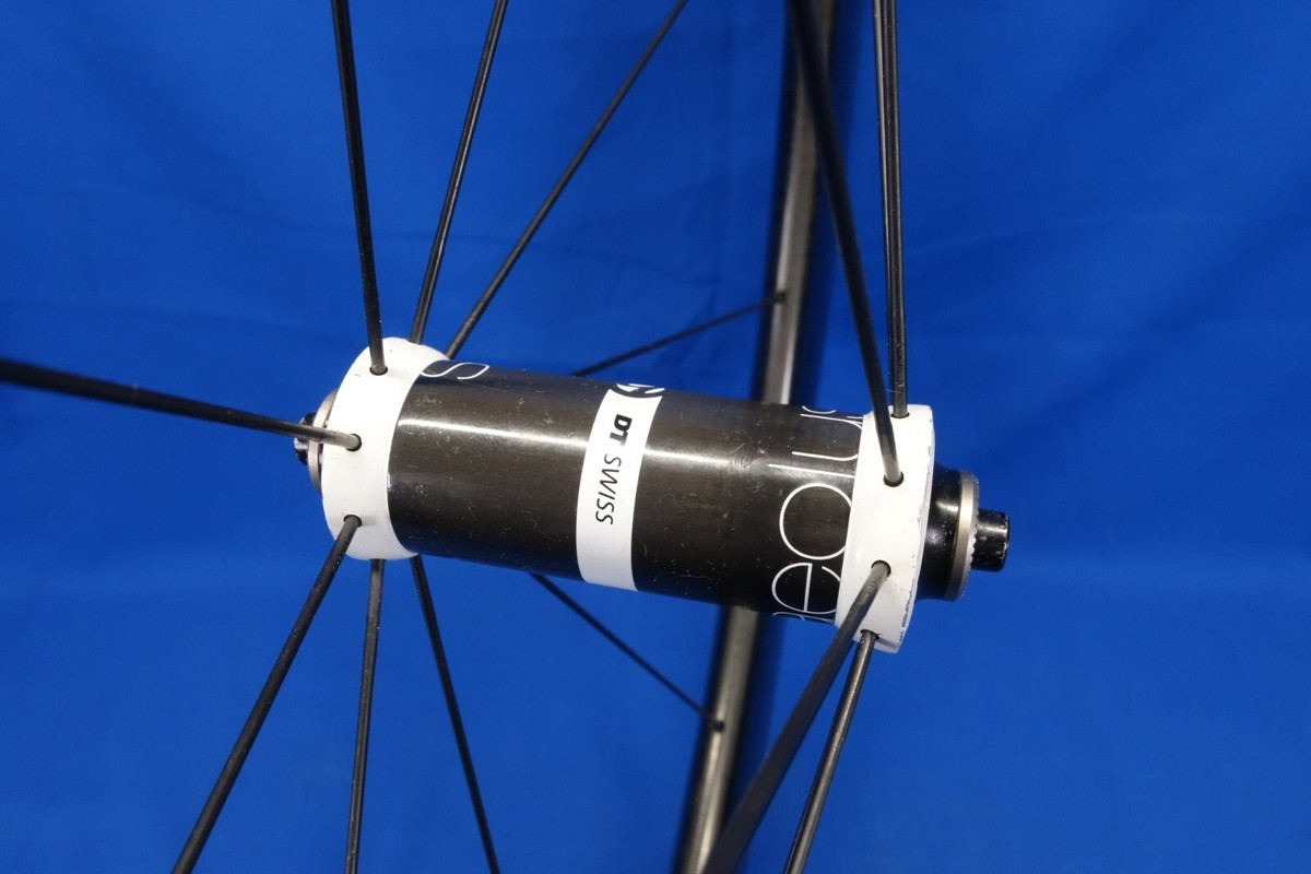 New Bontrager Aeolus 9.0 90mm Carbon Clincher Front Wheel