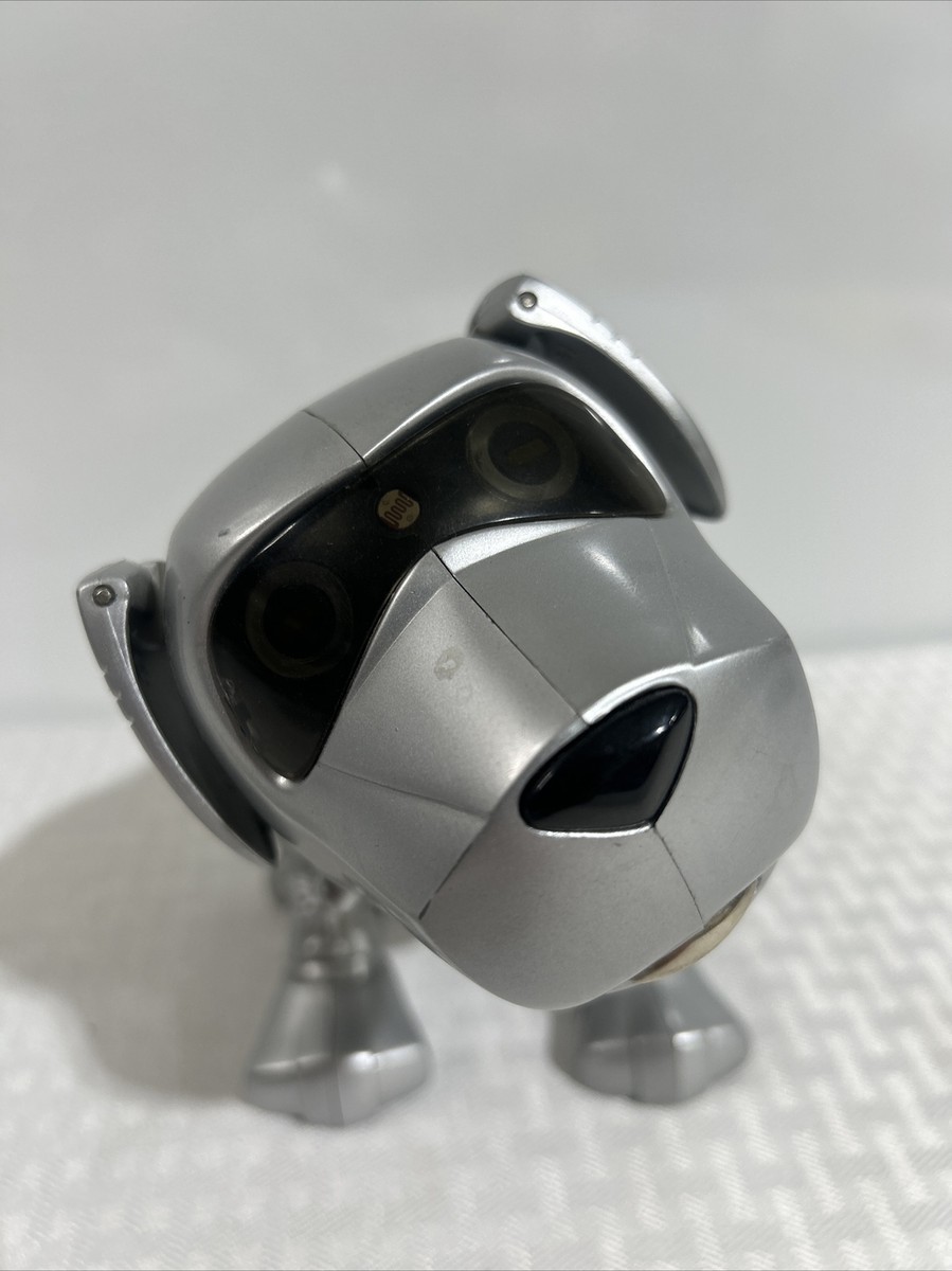 Vintage Tekno Silver The Robotic Puppy Dog Motion Interactive NO