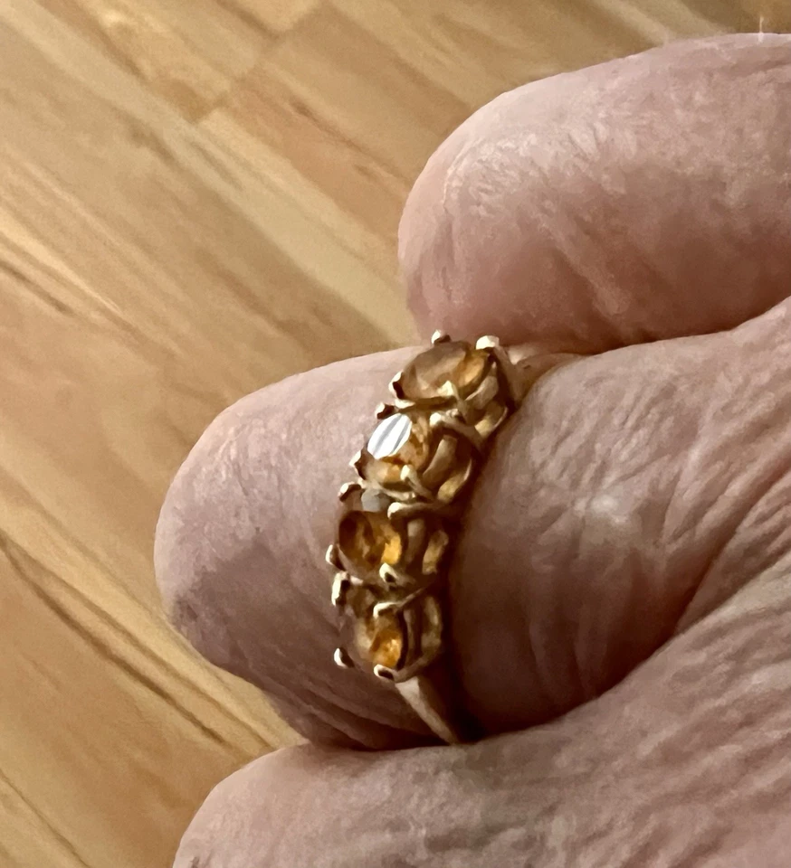 14k Yellow Gold Citrine Ring, Size 8 - FINAL MARKDOWN!  - Image 2 of 4