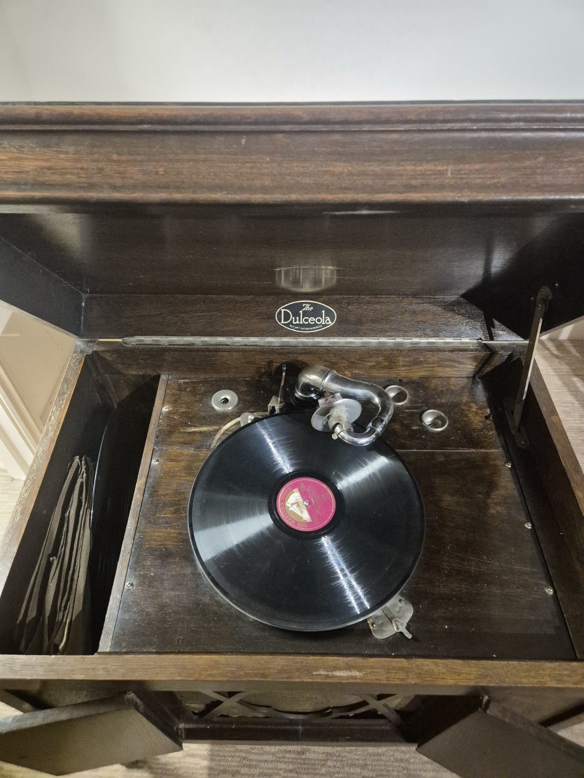 Antique Dulceola Wind-Up Gramophone Cabinet Player Working 1920s