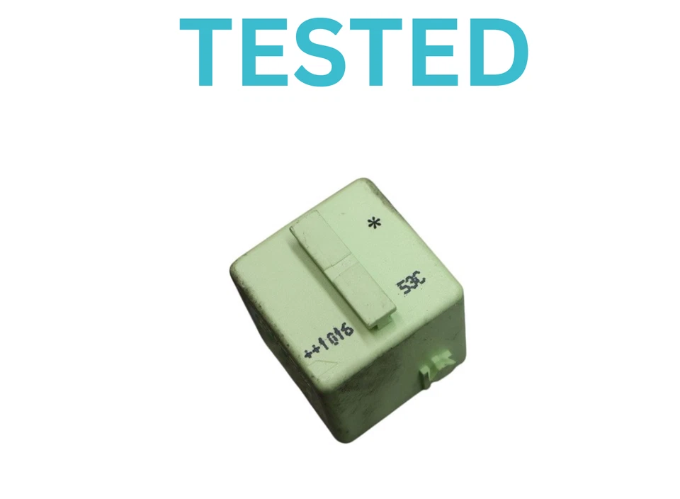 Relé bomba combustible BMW 750Li X5 X6 E70 00-18 8 373 700 verde OEM Foto 3 de 4