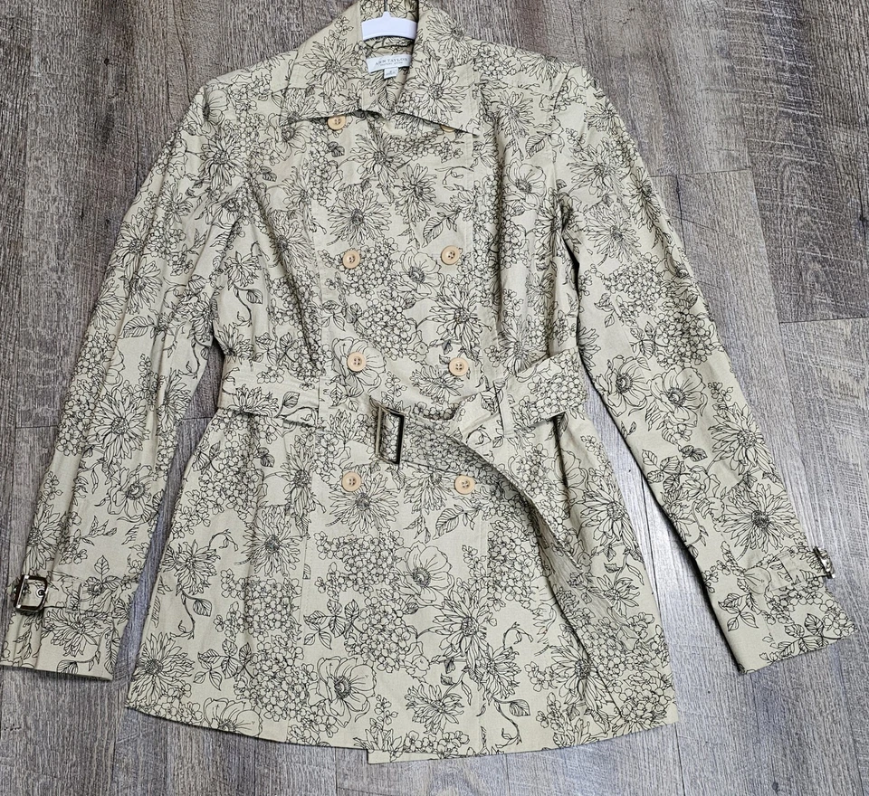 Ann Taylor Floral Print Trench Coat with Cinch Waist Women’s Size Small - Image 4 of 4