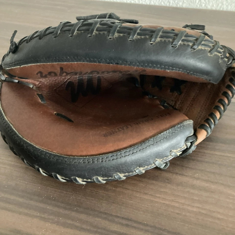 MacGregor BBCMPROX Youth 32" Catchers Mitt Glove RHT Full Grain Leather - Image 2 of 4