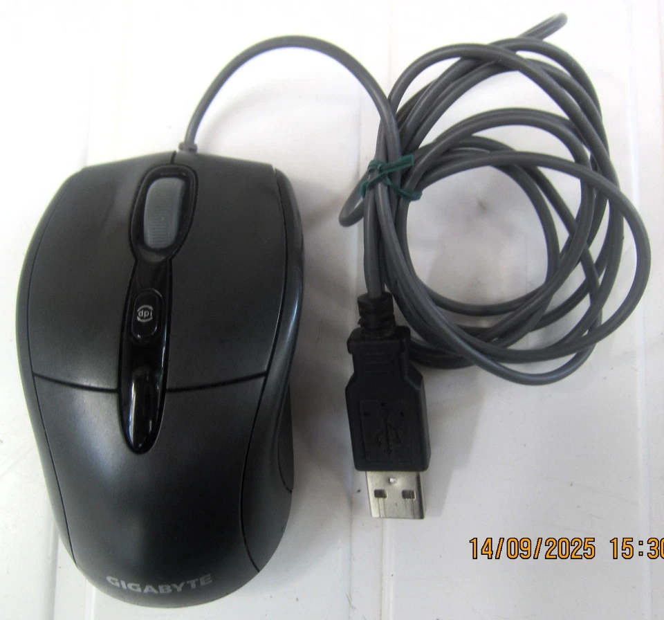 Maus-optical mouse Gigabyte GM-M 7000 / USB-Kabel - Bild 2 von 4