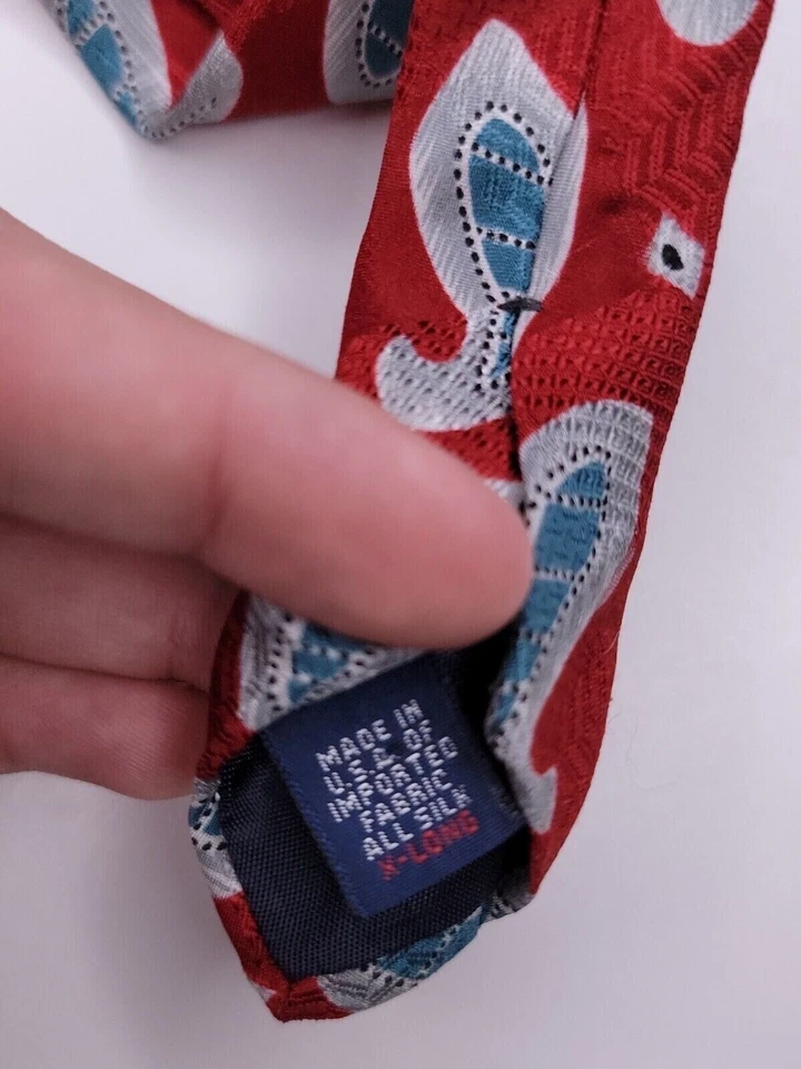 Corbata formal para hombre Damon 61"Lx4"W rojo/gris Foto 4 de 4