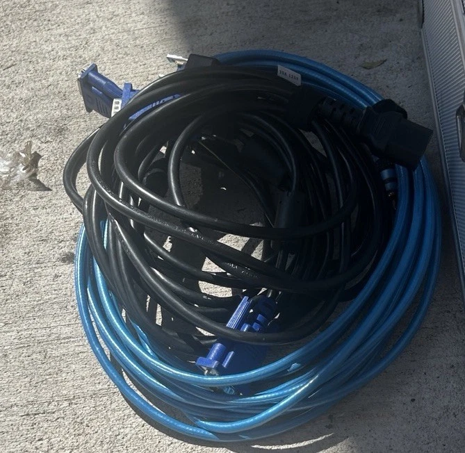 Proiettore multimediale Sharp Notevision XR-10S con custodia argento. Testato! - Immagine 3 di 4