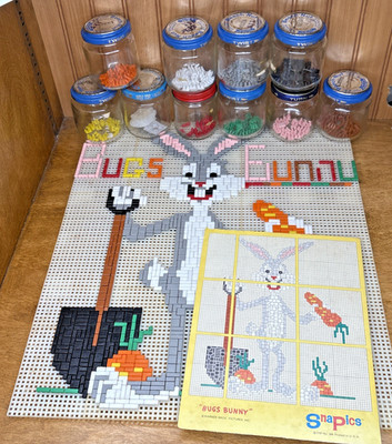 Vintage Bugs Bunny Snapics By Tupperware Toys #202 Extra Tiles in Beech Nut Jars