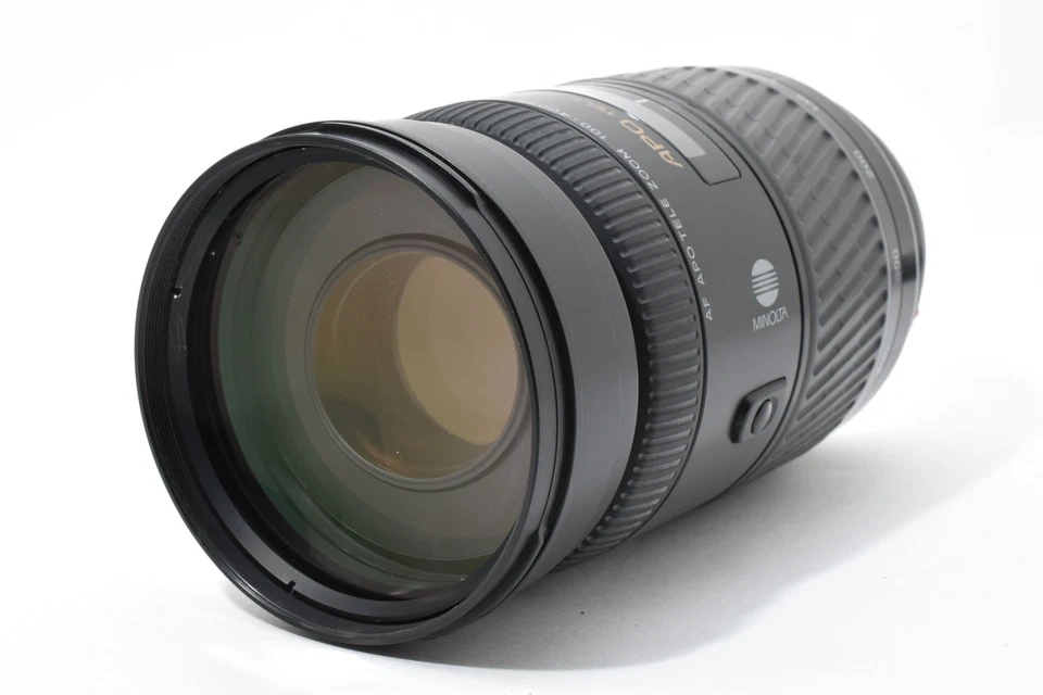 Minolta AF APO TELE ZOOM 100-400mm f/4.5-6.7 Lens for A Mount Japan #2654635 - Image 2 of 4