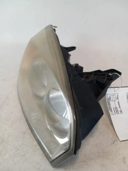 Faro delantero derecho Chevrolet Malibu 2007 Foto 2 de 4