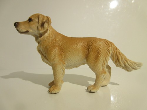 16335 Schleich Dog: Golden Retriever ref:1D2028 - Picture 1 of 7