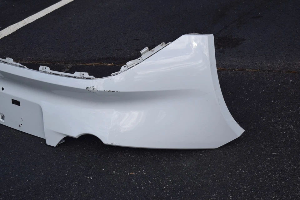 2014-2016 JAGUAR F-TYPE REAR BUMPER FACTORY OEM Foto 3 de 4