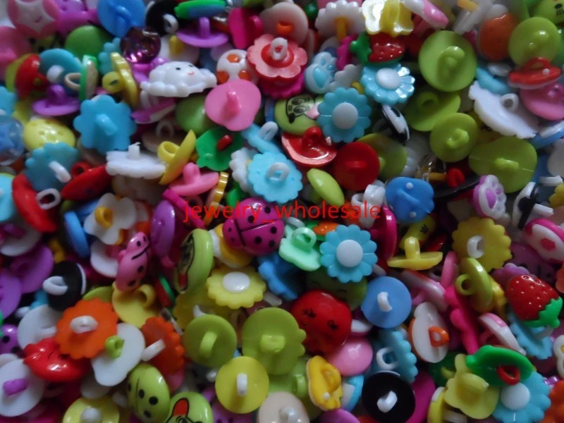 300pcs Mix Lot plastic Resin Button Sewing /Cardmaker / Scrapbooking Baby DIY - Image 3 of 4